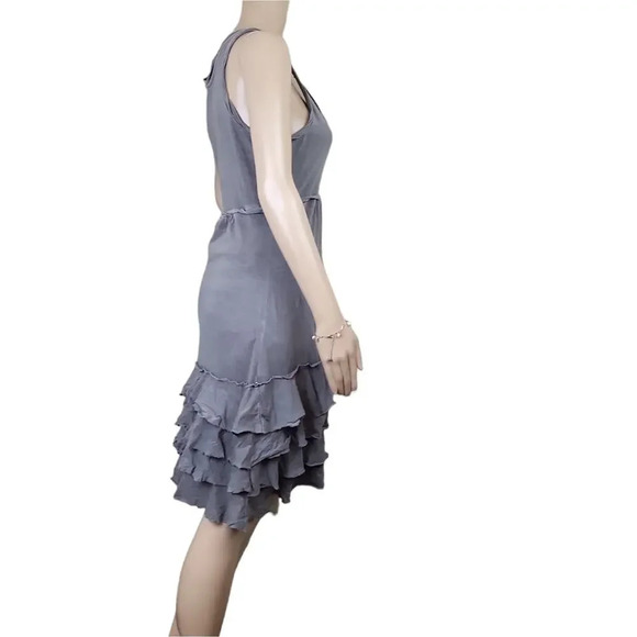 Banana Republic Grey Tiered Ruffle Dress Sleeveless - Picture 2 of 4